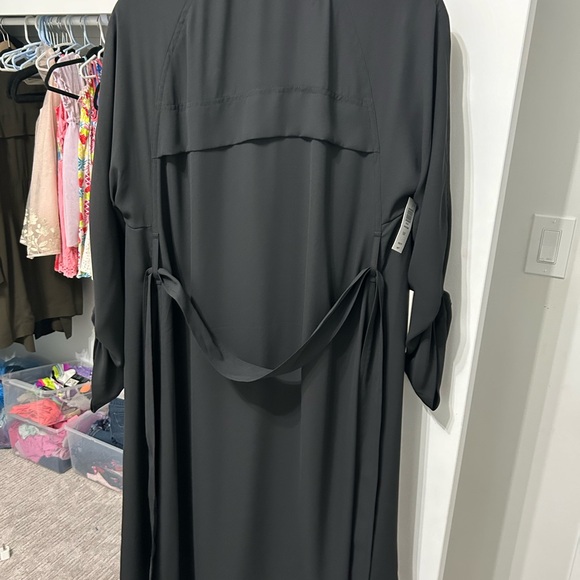 Aritzia Babaton Flowy Jacket - Picture 2 of 5
